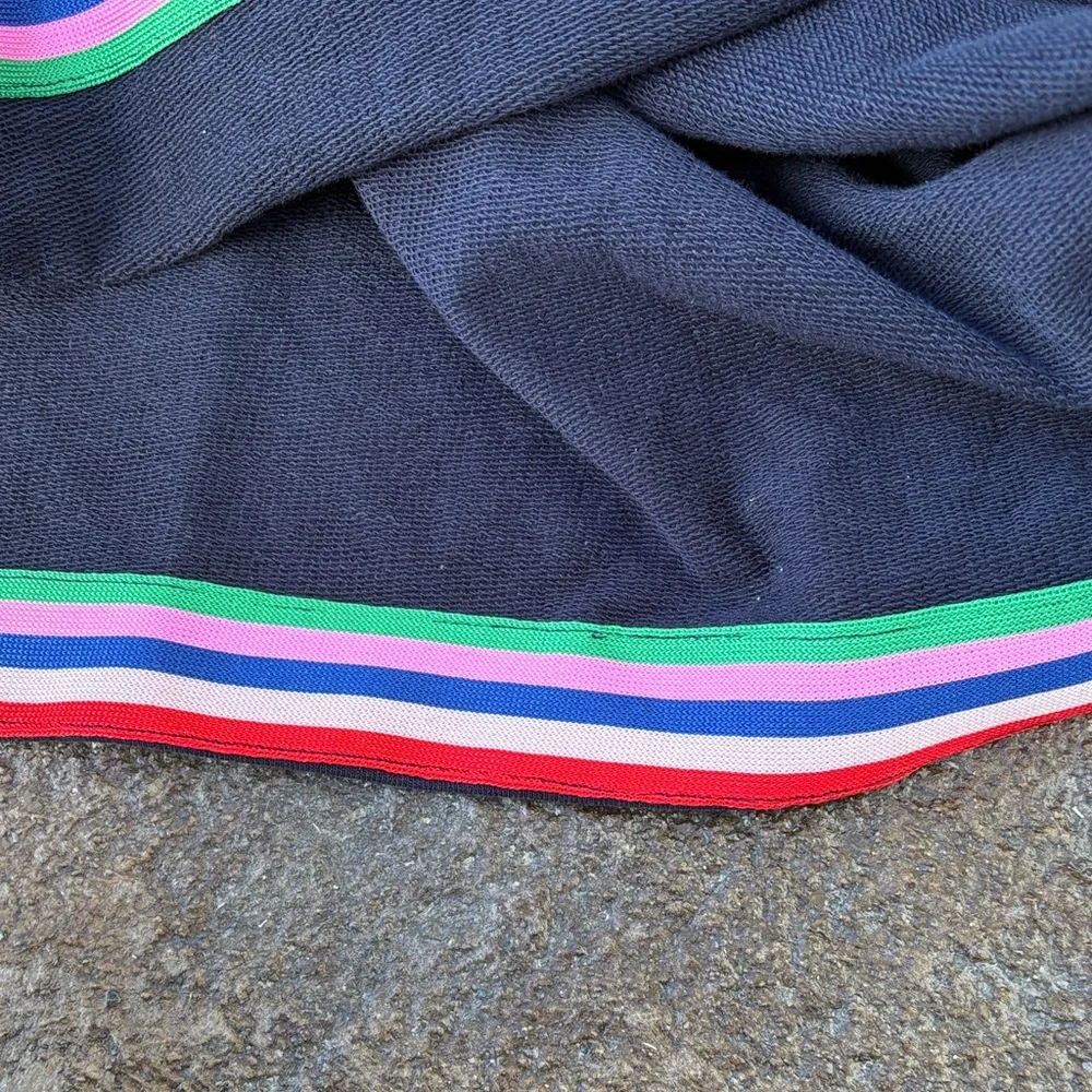 Boden Navy Hoodie Dress. Size 8 US. Pouch pocket in front. Like new. - Picture 5 of 5